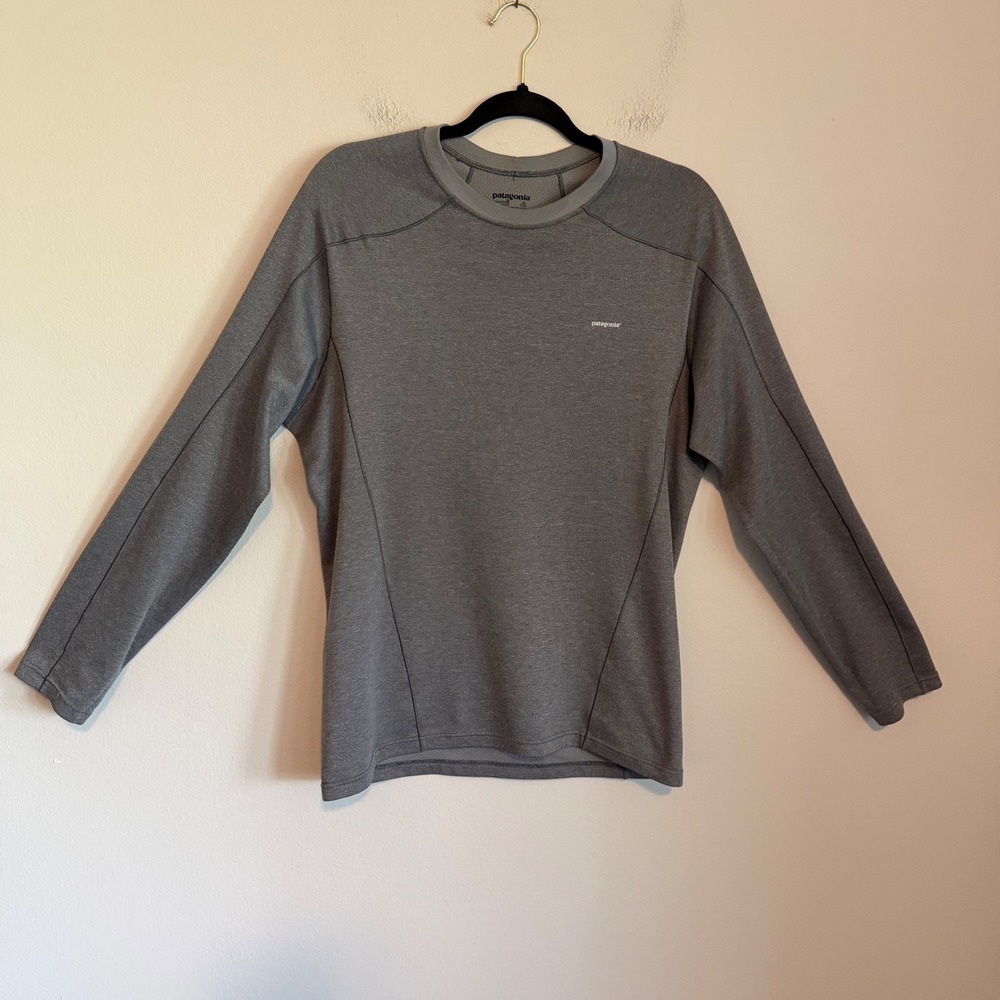 Patagonia Capilene 3 base layer long sleeve shirt gray M outdoor performance
